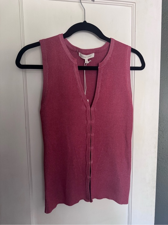Buckle Tops - NWT Buckle Gilded Intent Ribbed V-Neck Tank Top with Hook Closures Large